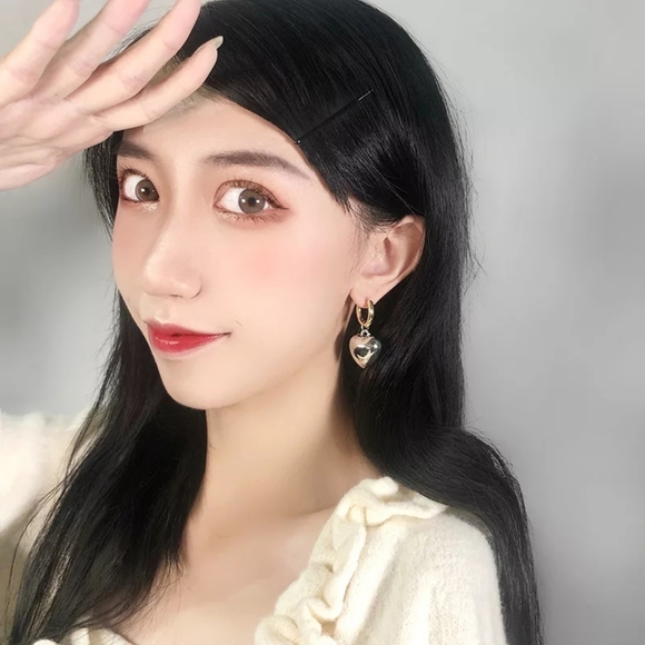 Statement Metallic Heart gold Hoop Drop Earrings - Picture 6 of 6